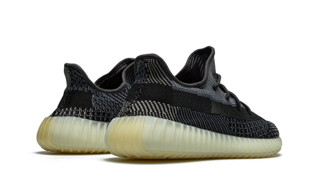 adidas Yeezy Boost 350 V2 Carbon - OnSize