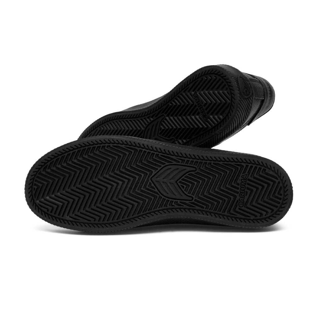 Cariuma SALVAS All Black Premium Leather - OnSize