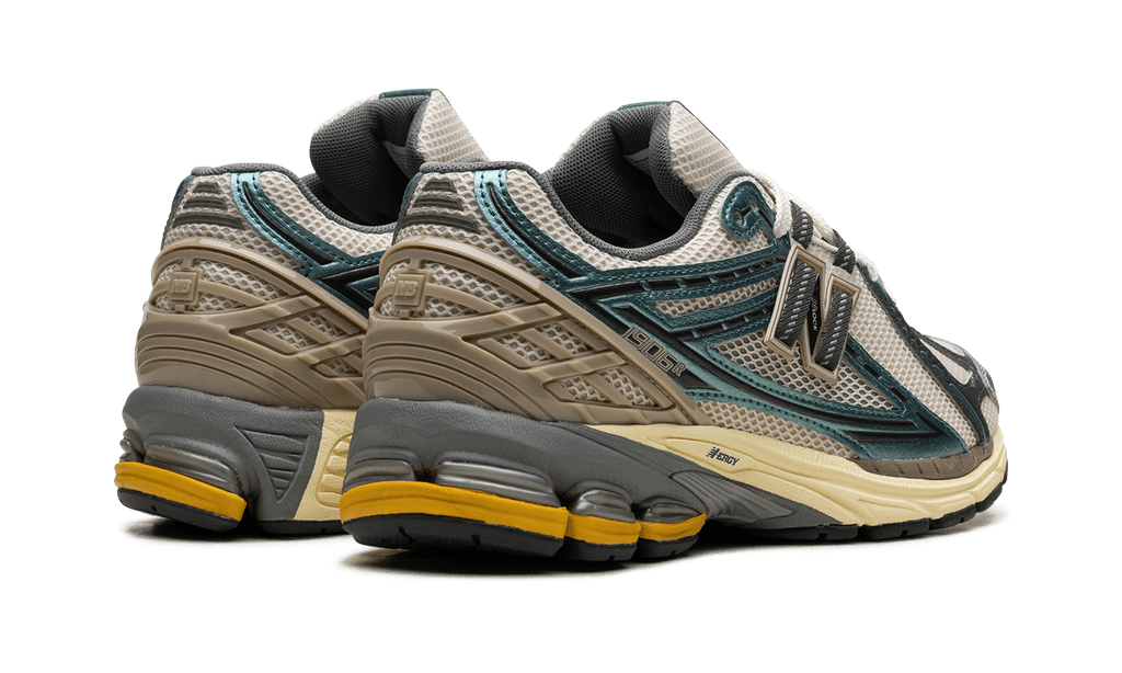 New Balance 1906R Metallic Teal New Spruce - OnSize
