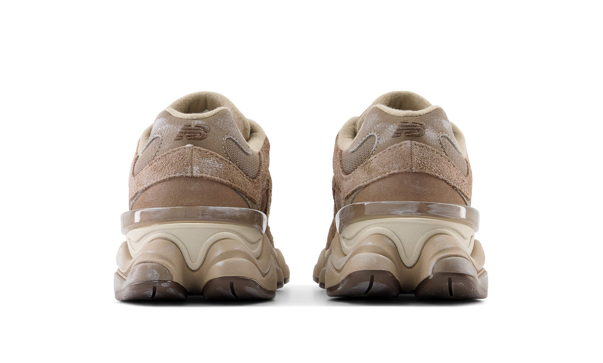 New Balance 9060 Mushroom - OnSize